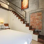 500M Ponte Vecchio - Signorile Apartment New 3Br