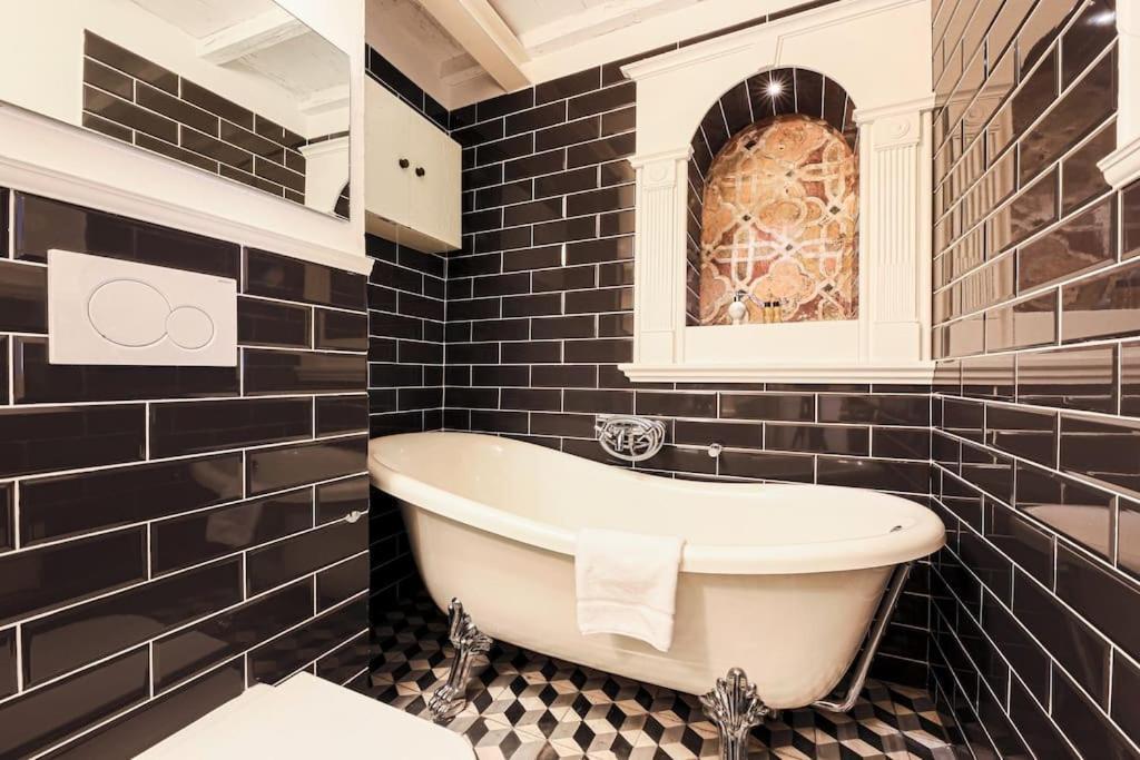 500m Ponte Vecchio - Signorile New 3br *